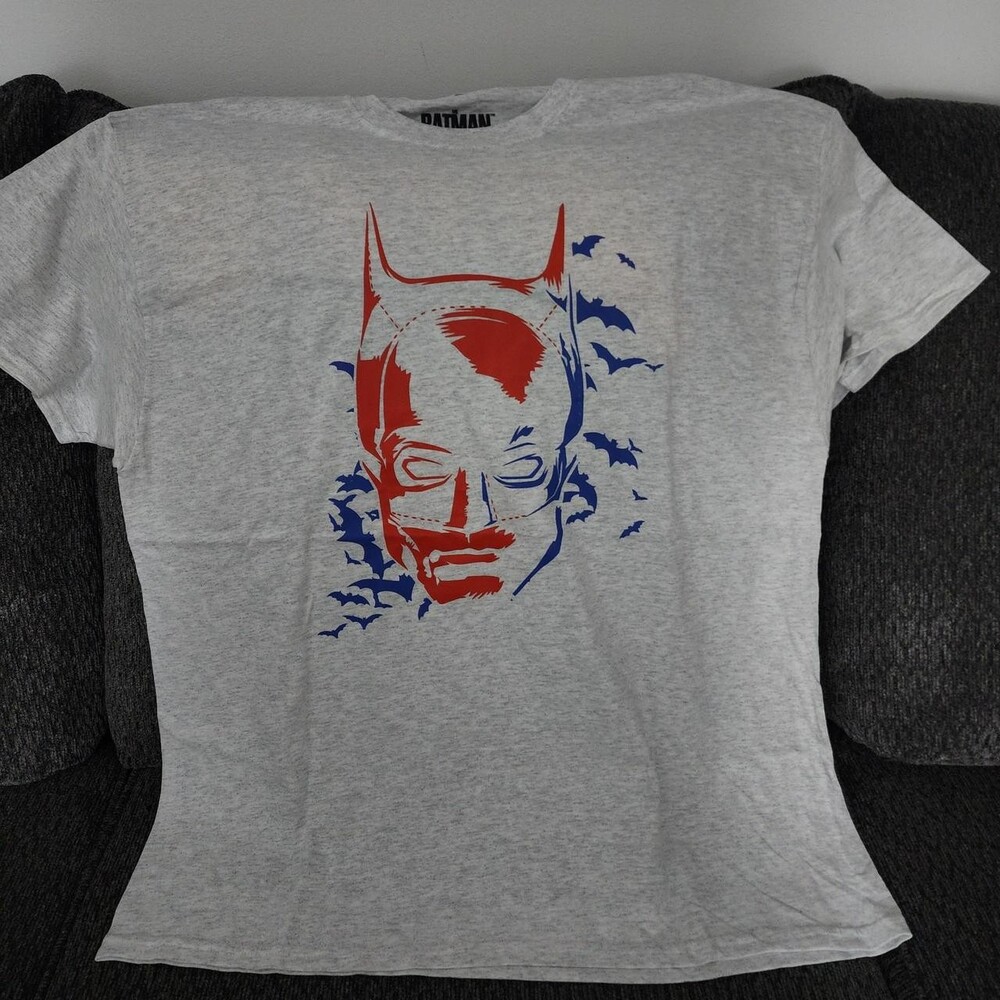 Gray Batman cotton t-shirt with red/blue graphic of Batman's face with bats, siz